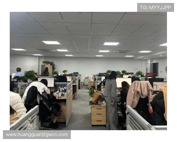 皇冠体育官网平台专业的客户服务团队，全天候为用户提供贴心的技术支持与咨询服务